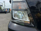 LEDヘッドランプだから街灯がない夜道でも明るく照らしてくれるので安心して運転出来ますね。