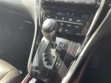 気になる車はすぐにお問い合わせください!画面右側の0066から始まる無料ダイヤルからお問い合わせ下さい!専門スタッフがお車のご質問にお答えいたします!
