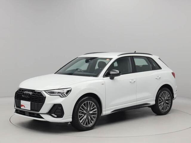 Q3  35 TFSI Sライン