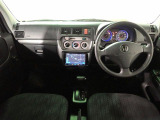 ★大きなフロントガラスですので運転席からの見通しも良く運転しやすくなってます。ポイント5四日市松本店は弊社グループのホンダ新車ディーラー店と整備工場が併設しております。メンテナンスも是非ご利用下さい。