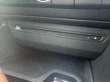 Bluetooth、AM/FMラジオ、CD/DVD、USBオーディオに対応しています。いつでもお好みの音楽を楽しめます。