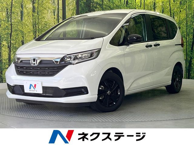 フリード 1.5 ハイブリッド G ブラックスタイル 