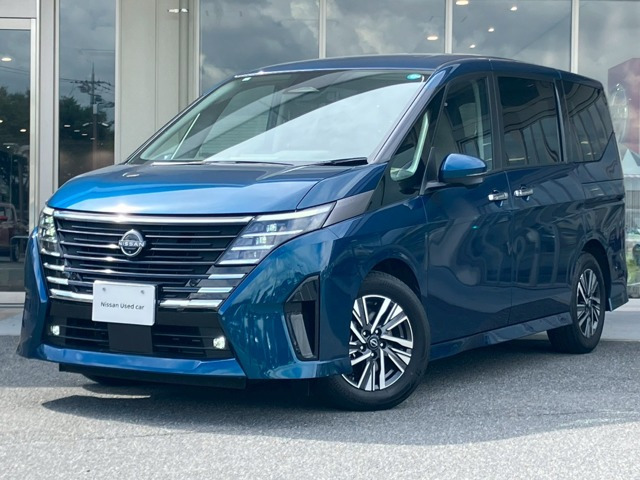 セレナ 1.4 e-POWER ルキシオン 
