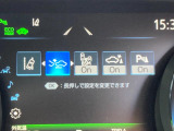 【プリクラッシュセーフティ】前方の車両等を検知し、衝突しそうな時は警報で注意を促し、ブレーキを踏む力をサポート。ブレーキを踏めなかった場合は衝突被害軽減ブレーキが作動、衝突回避をサポートします。