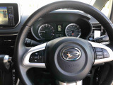 運転中も見やすいメーター。