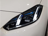 BMWのオートライトは積極的にライトをつけることにより、自車の存在を周囲に向けアピールいたします。それは安全性への配慮でもあります。