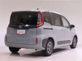★★★トヨタ認定中古車★★★ 1年間走行距離無制限の「ロングラン保証」が付いています。全国約5,000ヶ所のトヨタのお店で保証修理可能です。お出かけ先でも安心です。選べる延長保証もご用意しています。