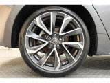 タイヤサイズ 225/40R18