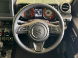 【純正革巻きステアリング】上質な革を使用することで、手にしっかり馴染みとても運転しやすいハンドルです♪