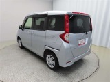 展示車はお客様のお住いの近くのネッツトヨタ石川のお店まで移動も可能です。最寄りの店舗までお気軽にご相談ください。