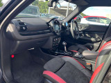 自動車保険も取り扱っております。お客様にあった最適なプランを提案させて頂きます。