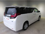 アルファード ハイブリッド 2.5 X E-Four 4WD 