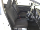 シートはフィット性も良く、楽な運転姿勢を保てます。