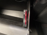 気になる車はすぐにお問い合わせください!画面右側の0066から始まる無料ダイヤルからお問い合わせ下さい!専門スタッフがお車のご質問にお答えいたします!