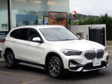 BMW在庫保有台数常時100台以上!ご来店の際はBMW本店(厚木市下荻野140-1)にご来店ください!弊社自慢の全天候型ショールーム!BMW在庫保有台数常時100台以上ございます!