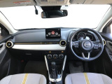 MAZDA2 1.5 15S サンリットシトラス 