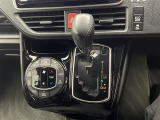 気になる車はすぐにお問い合わせください!画面右側の0066から始まる無料ダイヤルからお問い合わせ下さい!専門スタッフがお車のご質問にお答えいたします!