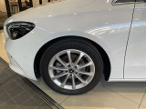 車両は屋内展示しておりますので天候に関係なくごゆっくりコンディションご確認頂けます。車両を倉庫へ保管している場合が御座いますのでご来店前に在庫確認頂けると幸いです。TEL072-784-8800