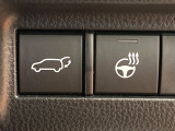 【パワーバックドア】スマートキーや運転席のボタンを押すだけでリアゲートが自動で開閉します!荷物を持っている時や、高い位置にあるバックドアを閉める際に便利な機能です♪