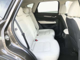【車内ルームクリーニング済】展示前に内装・外装をプロがしっかりとクリーニングしております。