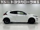 外板色はスーパーホワイト2(040)!ボディサイズは全長399×全幅180×全高145センチ!3ナンバー登録となります!