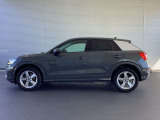 Q2 1.0 TFSI スポーツ 