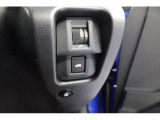 イルミネーションコントロールダイヤル トランクオープナー LEDライナースイッチが配置されてます。