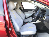 【運転席パワーシート】運転手にあったシートパターンに調整可能です。