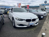3シリーズセダン 320i xドライブ 4WD 