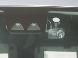 ドライブレコーダー装備♪万が一の時の記録として、楽しいお出かけの思い出の動画としてもご利用いただけます♪