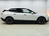 中古車だけではなく、新車も多岐にわたり、正規輸入車販売を行っております。各店舗選りすぐりの仕入ネットワークの中からあなたにピッタリのお車を探します!
