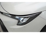 LEDヘッドライトです。デザイン性がよくとても明るいので、夜間の走行や悪天候でも安心です。しかも長寿命!