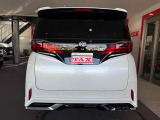 ご納車のお渡し前も当社のメカニックが最善の整備をしますので、ご安心下さい。