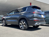 アウトランダー PHEV 2.4 P 4WD 