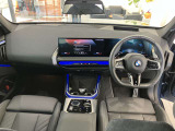アウトバーンでの走行を見据えたBMWのブレーキシステムはもしもの時にもいち早くマシンを停止してくれます。