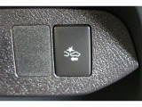 サポカーは、高齢運転者を含めたすべてのドライバーによる交通事故の発生防止・被害軽減対策の一環として、国が推奨する新しい自動車安全コンセプトです。詳しくは販売店スタッフまでおたずねください。