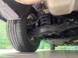 お車を安心してお乗りいただく為には、足回りの定期点検が欠かせません。サービスサポート(有償保証)では無料点検もご提供しており、安心のカーライフをお過ごしいただけるサポート体制が整っています。
