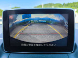 バックカメラが付いていますので、後方の死角もバッチリ見えます。
