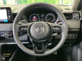 【純正革巻きステアリング】上質な革を使用することで、手にしっかり馴染みとても運転しやすいハンドルです♪