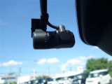 気になる車はすぐにお問い合わせください!画面右側の0066から始まる無料ダイヤルからお問い合わせ下さい!専門スタッフがお車のご質問にお答えいたします!