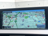 ●純正ナビ:一体感のあるナビは、高級感ある車内を演出してくれます。Bluetooth再生などオーディオ機能も充実しておりますので、運転もより楽しめます♪