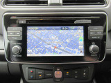 簡単快適な操作性で目的地まで安心です♪♪メーカーライン装着NissanConnectナビ♪♪ フルセグTV視聴可♪♪走行中の視聴は不可です!