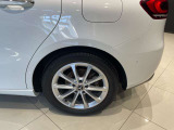 車両は屋内展示しておりますので天候に関係なくごゆっくりコンディションご確認頂けます。車両を倉庫へ保管している場合が御座いますのでご来店前に在庫確認頂けると幸いです。TEL072-784-8800