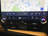 【シートベンチレーション】夏場は涼しい風でお尻や背中の熱やムレを防ぎ、冬はエアコンよりも早く温まってポカポカに!季節を問わず快適に過ごせます。