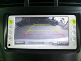 バックモニターガイドで駐車も安心