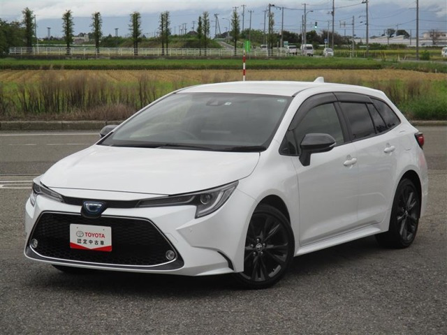 カローラツーリング 1.8 ハイブリッド W×B E-Four 4WD 
