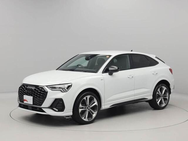 Q3スポーツバック ダイナミック エディション 