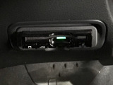 【ETC車載器】もはや必須アイテムのETCを搭載!高速道路のご利用時にとても便利!わずらわしい料金所での現金支払いが不要となりスムーズに通過できます♪
