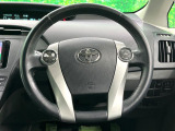 【純正革巻きステアリング】上質な革を使用することで、手にしっかり馴染みとても運転しやすいハンドルです♪