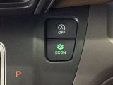 ★ECONスイッチ★ エコドライブを加速しよう!スイッチをONにすると、運転の仕方によるロスを抑え込み燃費をよくするようクルマが頑張ります(*^ー^*)燃費向上にチャレンジ♪